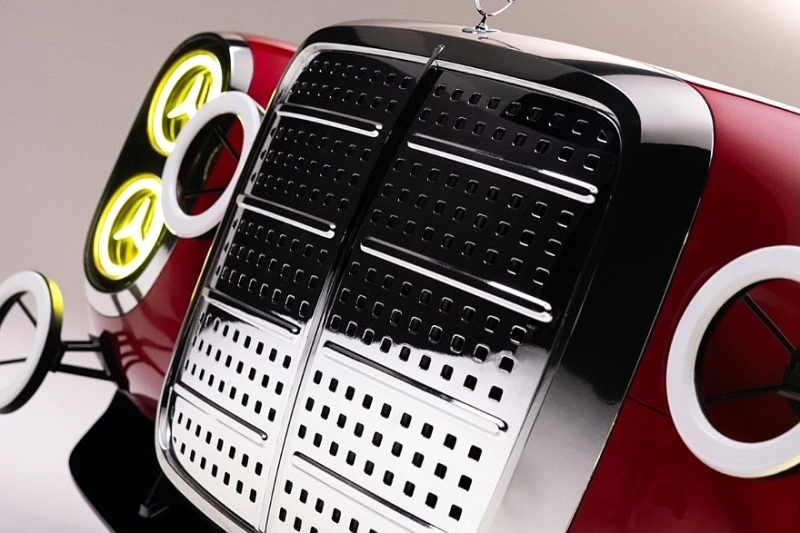 Аппетитная классика: новая &laquo;Алая свинья&raquo; от бывшего шеф-дизайнера Mercedes-Benz