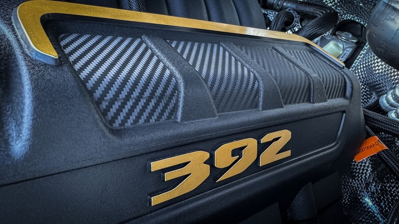 Jeep Wrangler получил новую спецверсию Willys 392 с мотором V8 Hemi