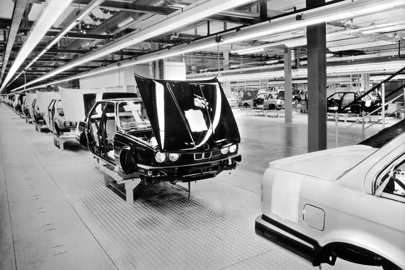 Крупнейший в Европе завод BMW отметил юбилей производственным рекордом