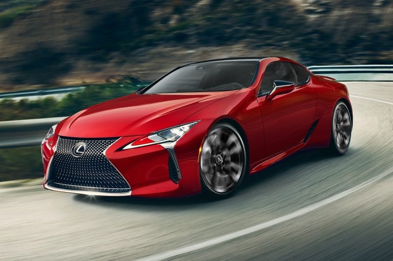 Lexus готовится завершить производство купе и кабриолета LC