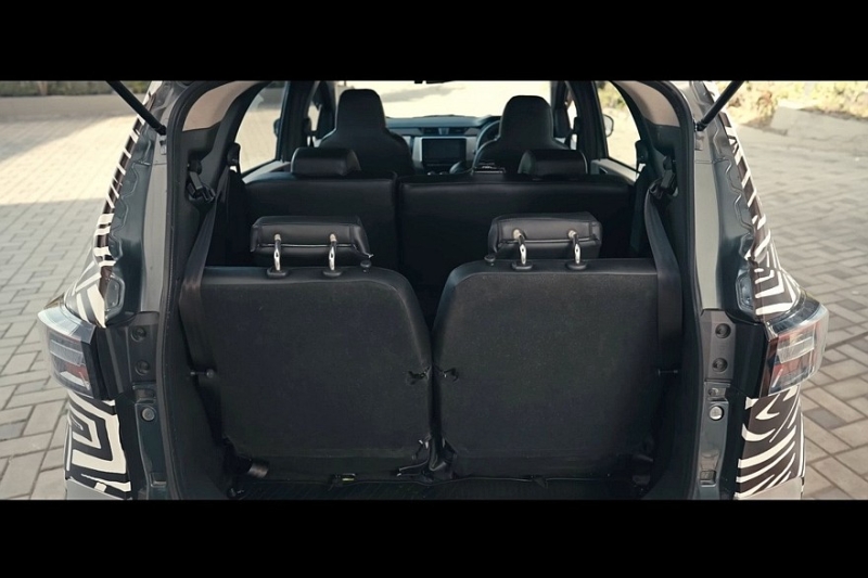 Недорогой компактвэн Nissan Gravite на базе Renault показали живьём