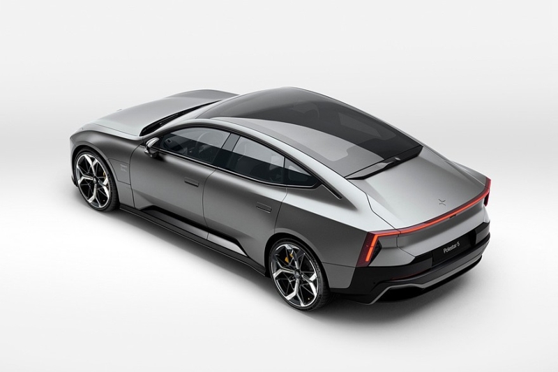 Новинки Polestar: &laquo;четвёрка&raquo;-универсал , следующее поколение &laquo;двойки&raquo; и компактный кроссовер