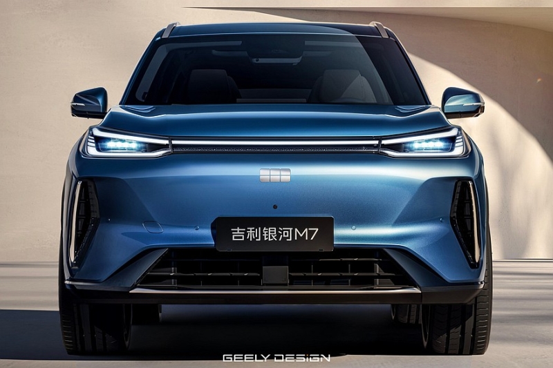 Новый кроссовер Geely Galaxy M7 готовится к старту продаж