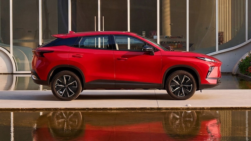 Новый кроссовер Omoda C5, предназначенный для РФ, показался на свежих фото