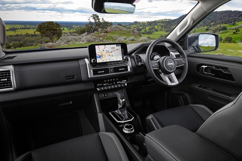 Новый пикап Nissan Navara готов к старту продаж: дороже исходного Mitsubishi L200