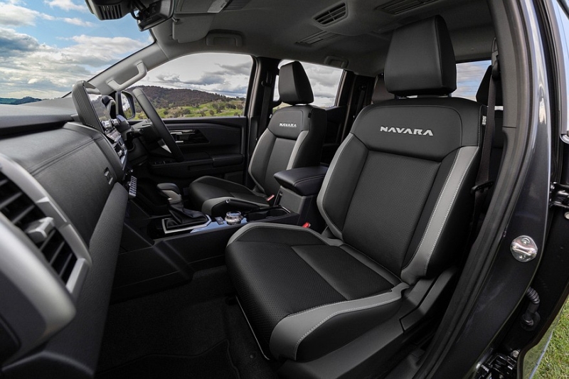 Новый пикап Nissan Navara готов к старту продаж: дороже исходного Mitsubishi L200