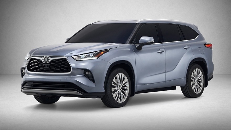 Новый трёхрядный кроссовер Toyota: первые изображения