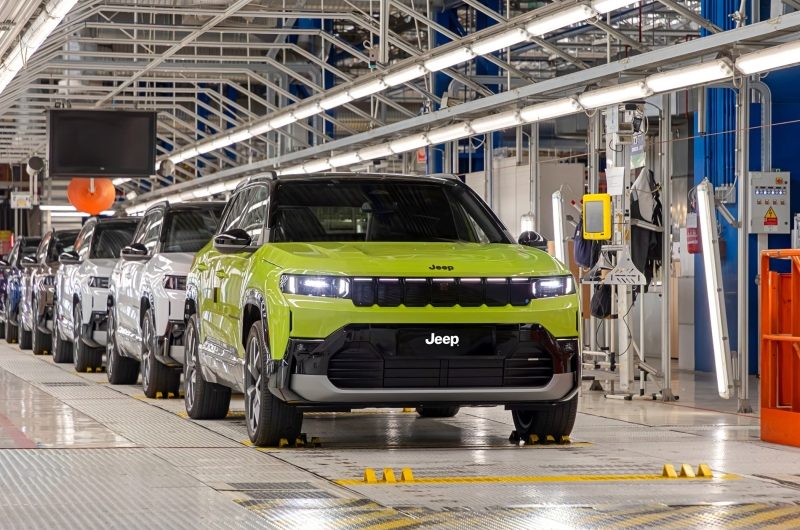 Stellantis терпит огромные убытки: отменённые электромобили обойдутся в 22,2 млрд евро