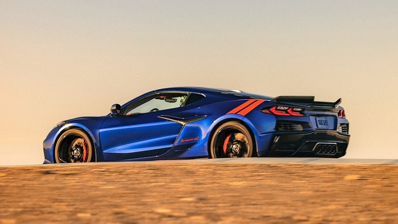 Chevrolet Corvette Grand Sport дебютировал с полным приводом и новым 6,7-литровым V8