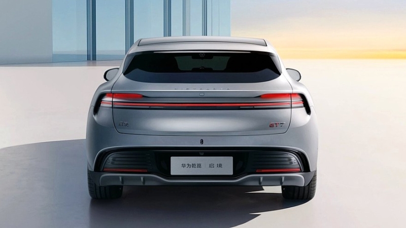 Ещё один эффектный шутинг-брейк из Китая: встречаем Aistaland GT7 от Huawei и GAC