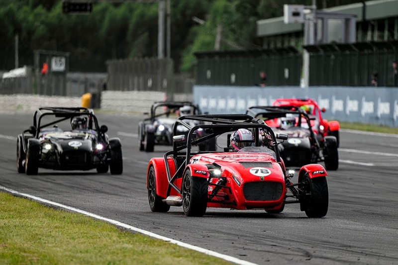 Международная серия гонок на классических и ретро-автомобилях &laquo;Серия Классика 2026&raquo; стартует в мае