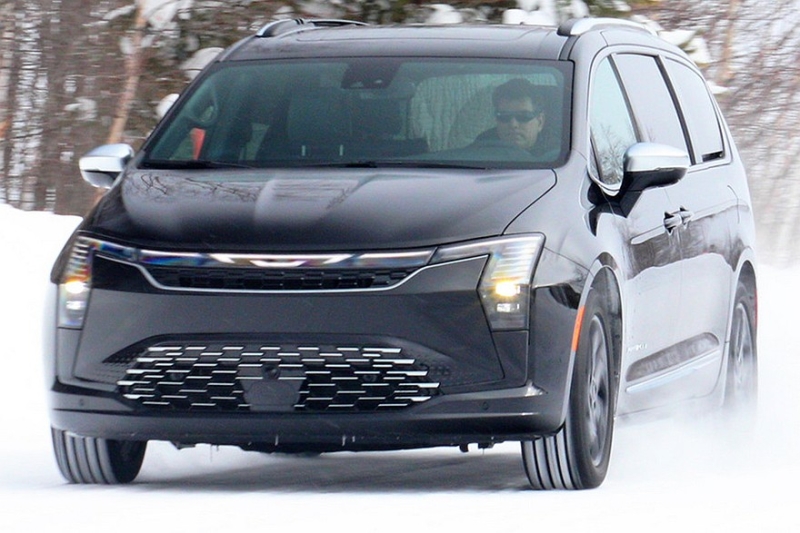 Обновлённый минивэн Chrysler Pacifica обзавёлся ценником