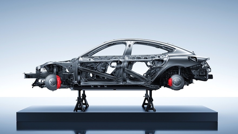 Обновлённый Xiaomi SU7: мощнее, дальнобойнее, богаче и немного дороже