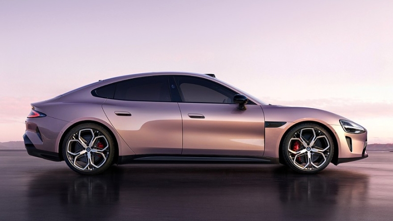 Обновлённый Xiaomi SU7: мощнее, дальнобойнее, богаче и немного дороже