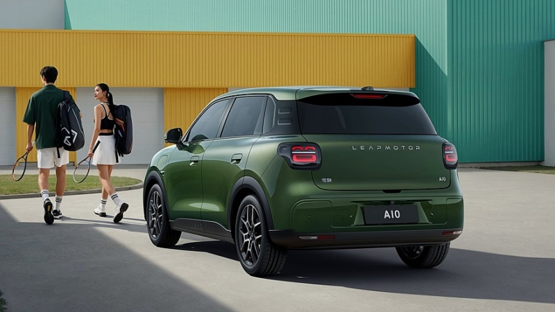 Очень дешёвый, но не бедный кроссовер Leapmotor A10 выходит на рынок
