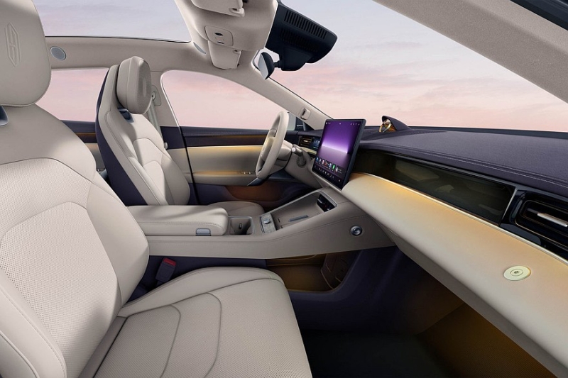 Седан и универсал Shangjie Z7 в стиле Porsche: старт предзаказов и ажиотаж