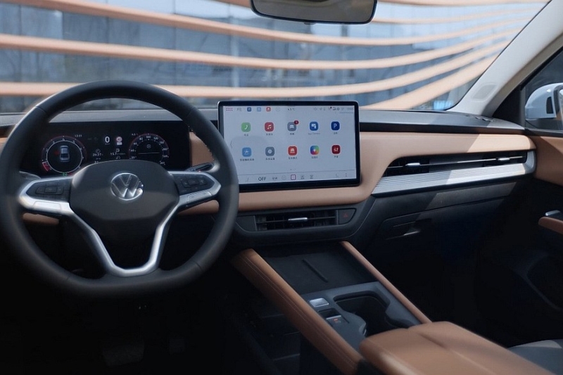 Седан Volkswagen Sagitar S: два мотора на выбор и никакой «зелени»