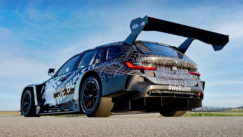 Сначала пошутили, а потом сделали всерьёз: представлен гоночный BMW M3 Touring 24H