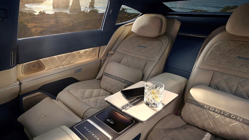 Замахнувшийся на Mercedes-Maybach седан Nio ET9 стал ещё роскошнее