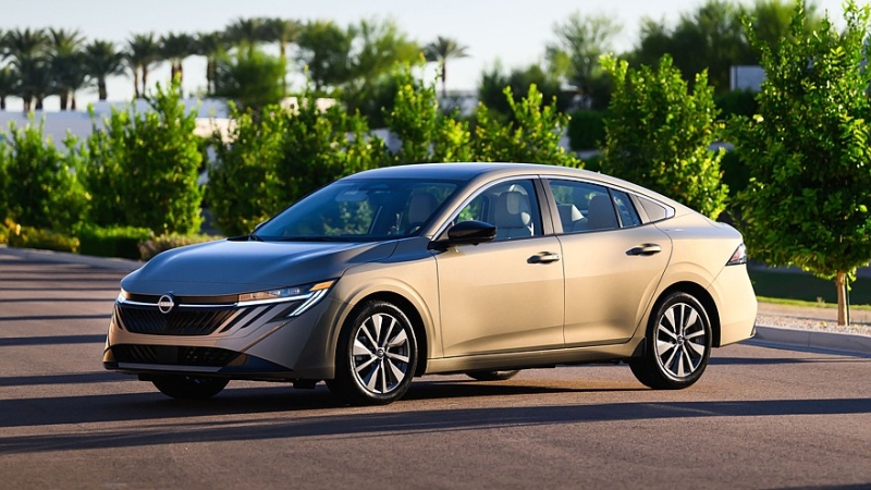 Бюджетный седан Nissan Sentra может покинуть линейку бренда в США