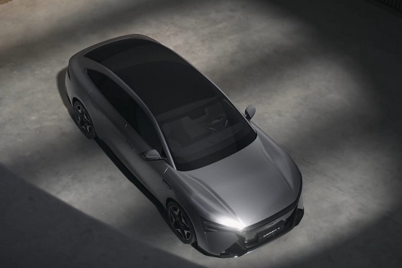 Будущие флагманы Chery: брутальный кроссовер Tiggo X и седан Arrizo X