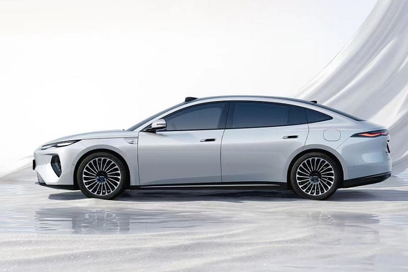 Флагманский седан BYD Seal 08 готовится к старту продаж