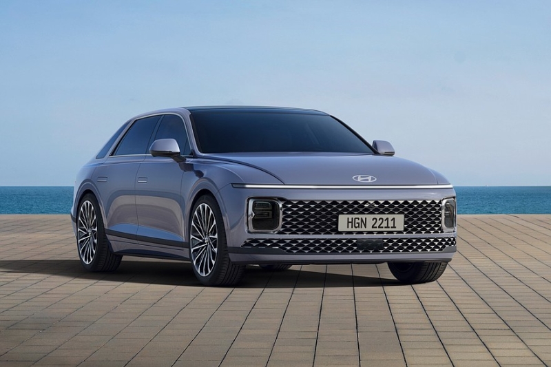 Флагманский седан Hyundai Grandeur получил новый салон после рестайлинга