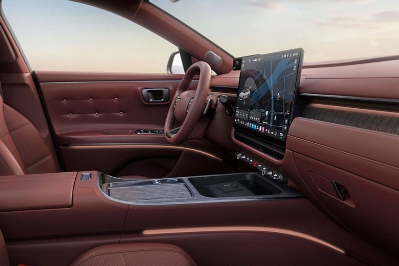 Флагманский седан Hyundai Grandeur получил новый салон после рестайлинга