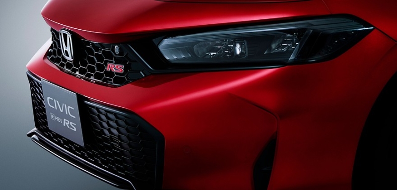 Honda объявила о старте продаж Civic e:HEV RS в Японии