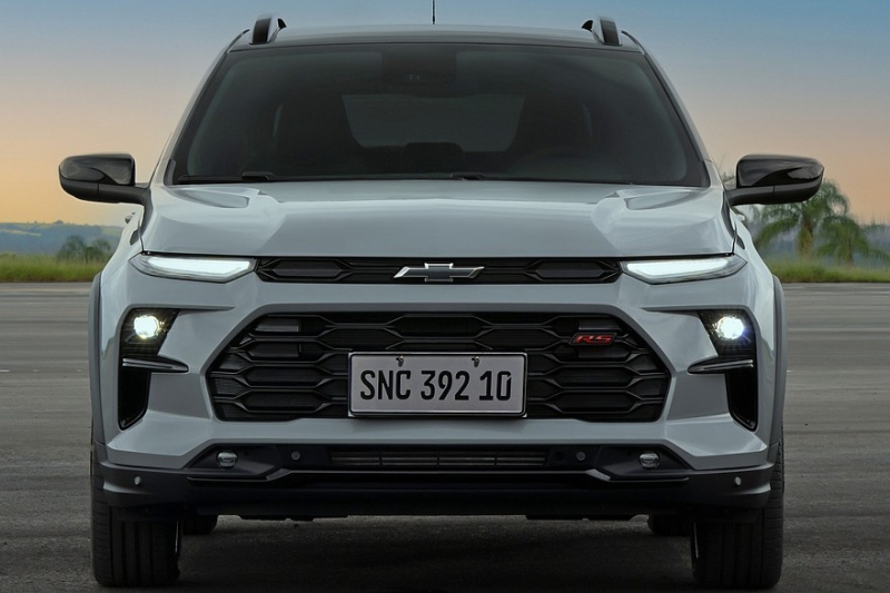 Кроссовер Chevrolet Sonic: полноценные официальные фото