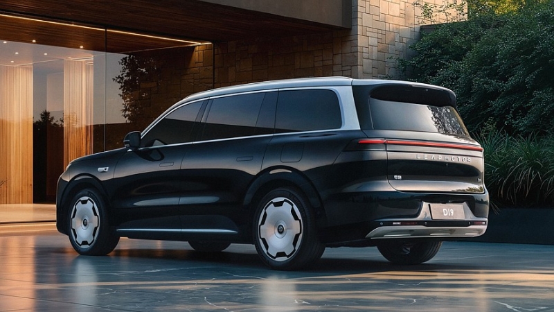 Leapmotor D19 выходит на рынок: 1000 вольт, богатое оснащение и очень агрессивные цены