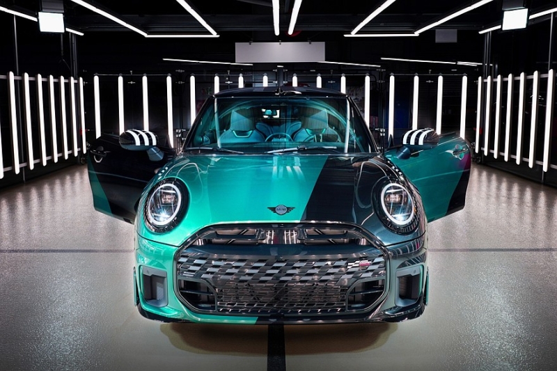 Mini.01 на базе Mini JCW Convertible: уникальный кабриолет для капризного американца