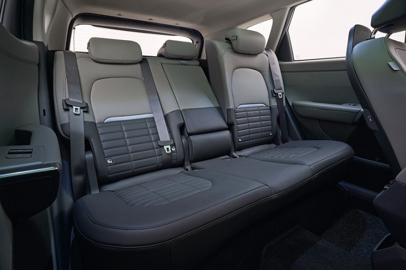 Новый Kia Seltos для Европы: &laquo;традиционный&raquo; кроссовер и гибрид, оба &ndash; с полным приводом