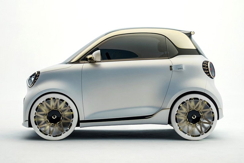 Новый smart #2: крупнее предшественника, запас хода на одной зарядке до 300 км