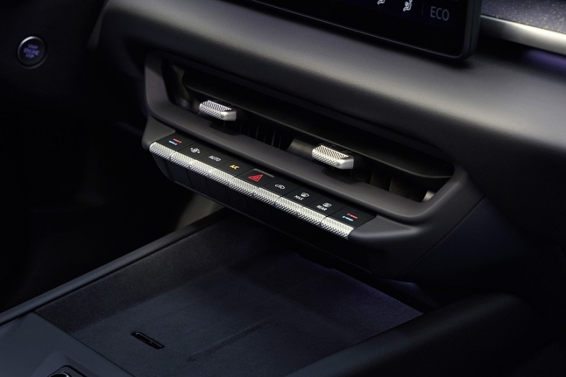 Рассекречен Volkswagen ID.3 Neo: обновлённая внешность, другой салон и три варианта техники