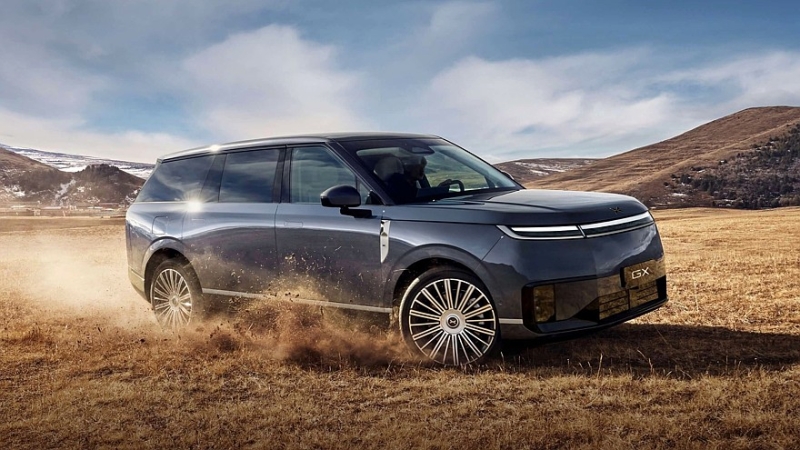 Рывок в премиум: флагманский кроссовер Xpeng GX выходит на рынок с &laquo;полным фаршем&raquo;