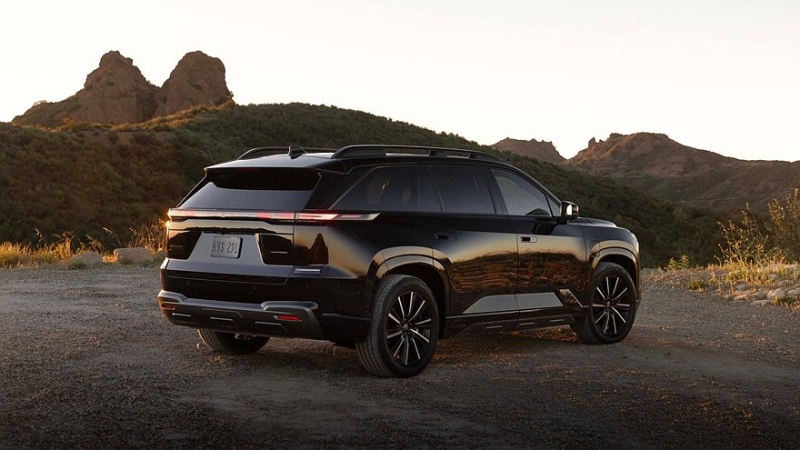 Старший брат Trailseeker: Subaru представила новый трёхрядный кроссовер Getaway