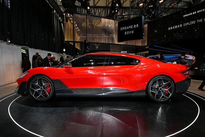 Суперкар Dreame Nebula Next 01 Jet Edition: ракетные ускорители и разгон до &laquo;сотни&raquo; за 0,9 с