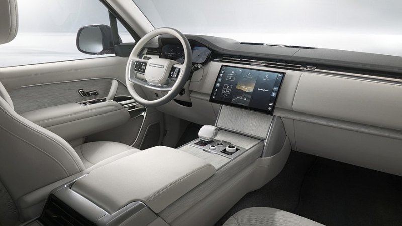 У внедорожника Range Rover SV появилась эксклюзивная топ-версия Ultra