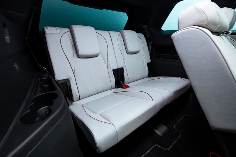 Volkswagen Atlas нового поколения: дизайн китайского Teramont и модернизированный мотор