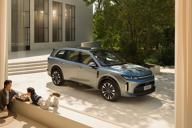 Baojun Huajing S: электроника Huawei, полный привод, флагманы Geely и Chery в конкурентах