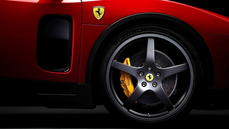 Электрический лифтбек Ferrari Luce: шок-дизайн, 4 мотора, 1050 л.с. и 2,5 с до «сотни»