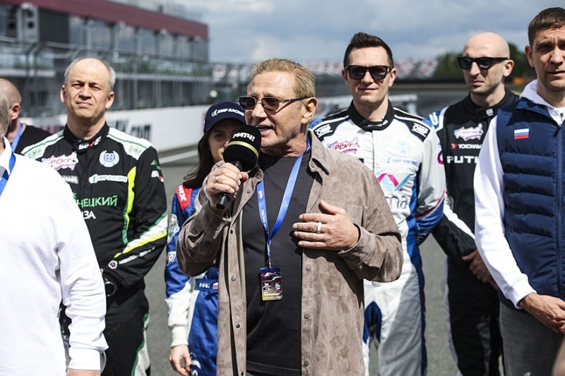 На трассе Moscow Raceway состоялось открытие нового сезона Российской серии кольцевых гонок