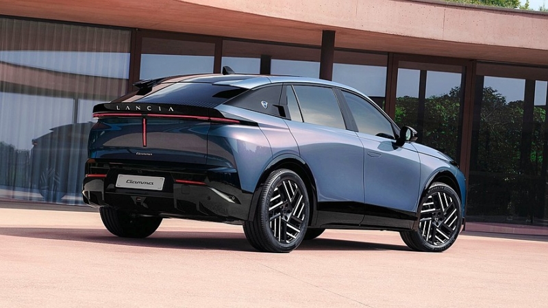 Новая Lancia Gamma: хорошо знакомый «суповой набор» в итальянской упаковке