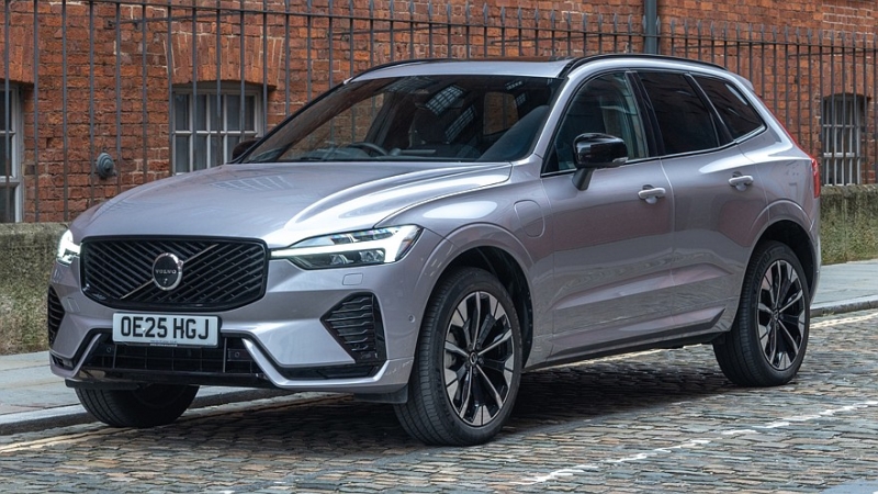 Новый рестайлинг Volvo XC60: первые изображения