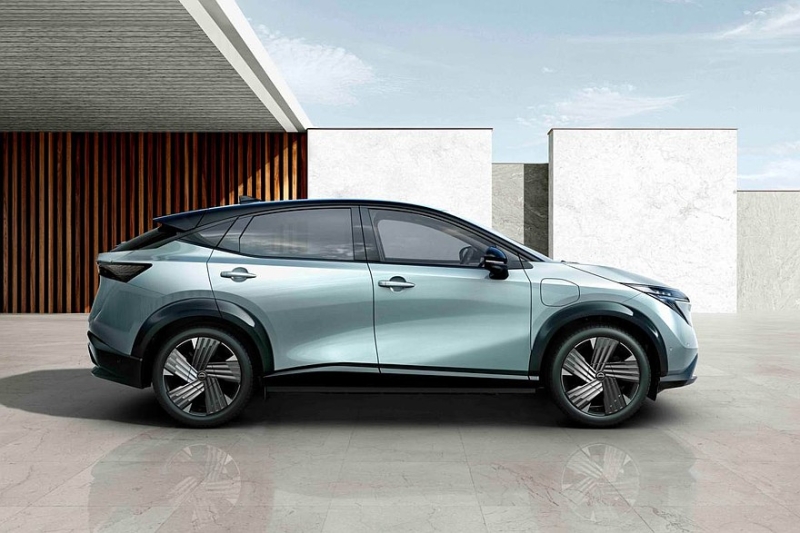 Обновлённый кроссовер Nissan Ariya: теперь и для Европы