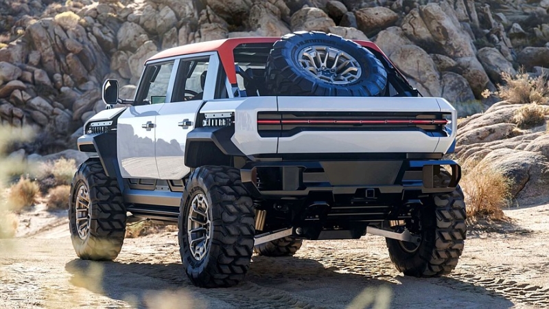Представлен GMC Hummer X &mdash; потенциальный конкурент Ford Bronco и Jeep Wrangler