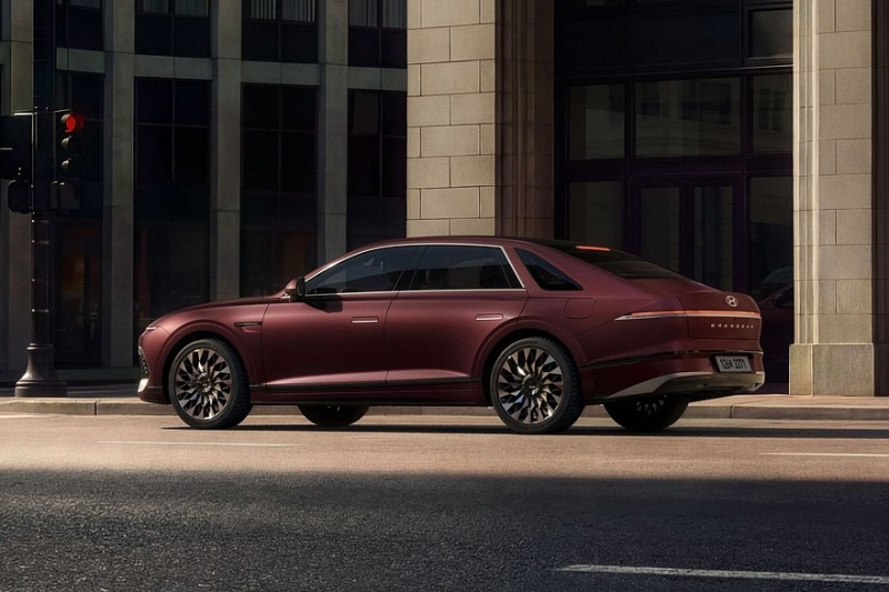 Роскошный седан Hyundai Grandeur с новым салоном: полноценная премьера