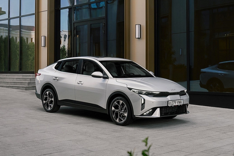 Седан Kia K3 в Узбекистане: локальное производство и два мотора
