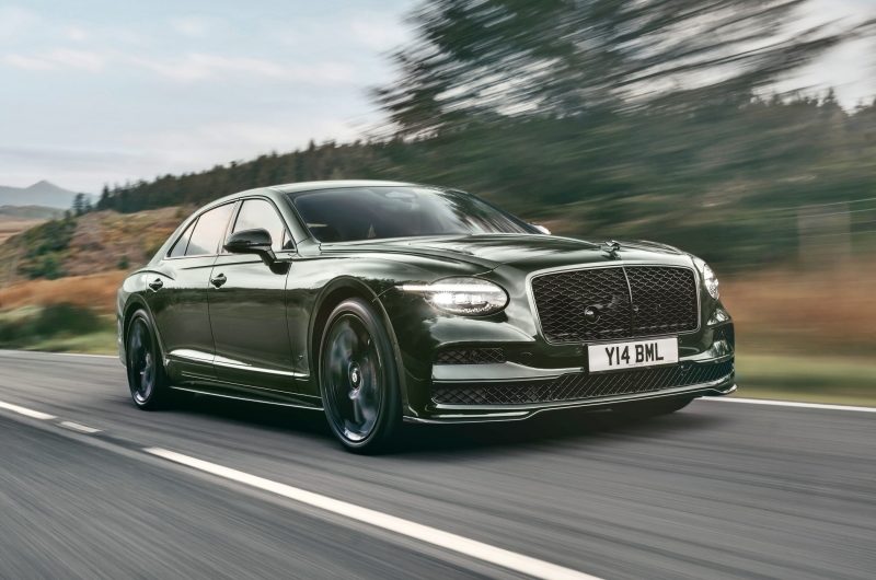 Bentley Flying Spur: новое поколения через два года после старого и возвращение версии S
